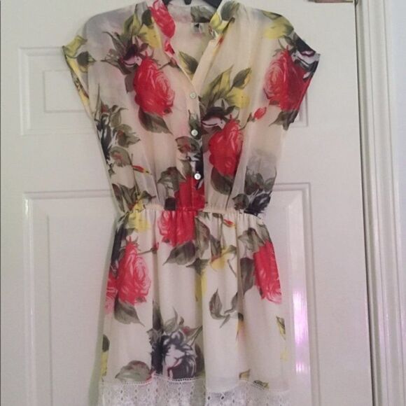Pretty Floral Dress with Lace Hem Sz M - Picture 1 of 4